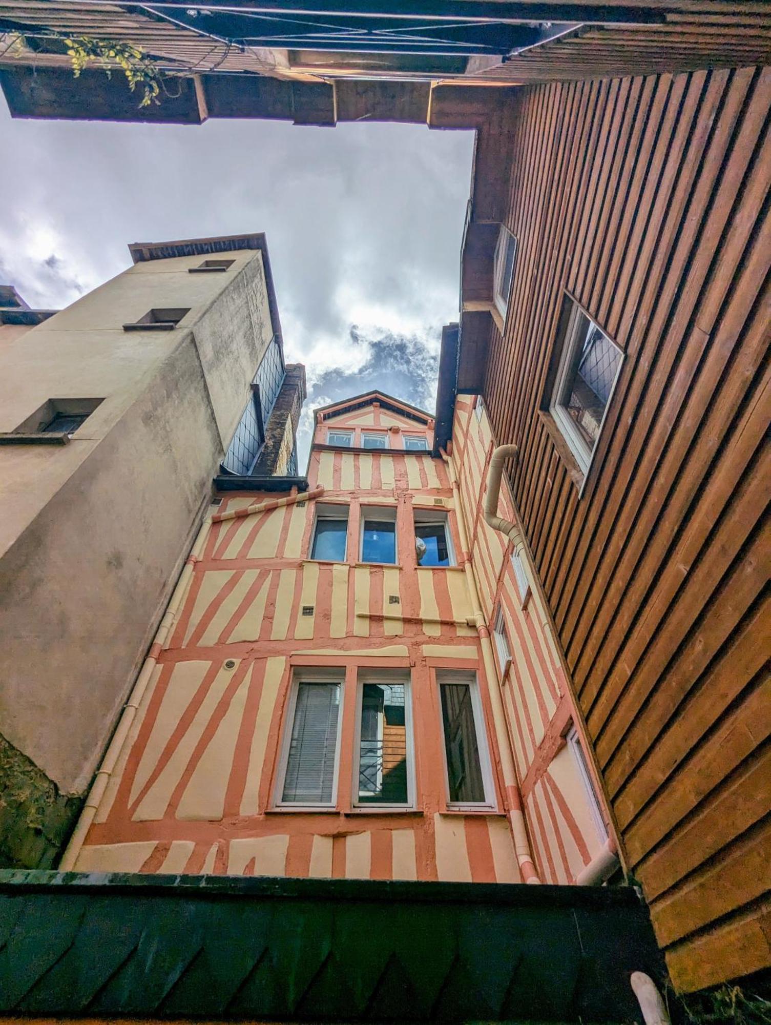 Artist - City Center - Bathtub - Terrasse - Full Appartement *